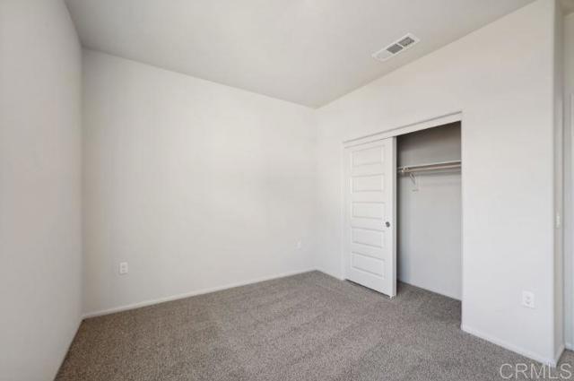 19420 Brush Creek Way, Lake Elsinore CA: https://media.crmls.org/mediaz/6682ea4b-cb4b-407f-9509-731682b9c452.jpg
