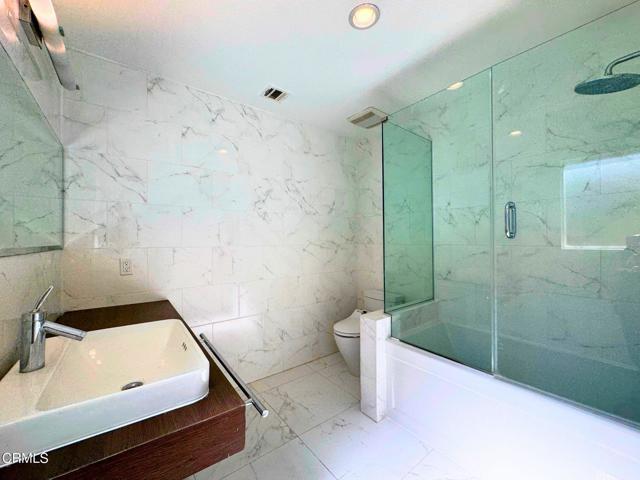 Detail Gallery Image 18 of 33 For 869 S Euclid Ave, Pasadena,  CA 91106 - 3 Beds | 3 Baths