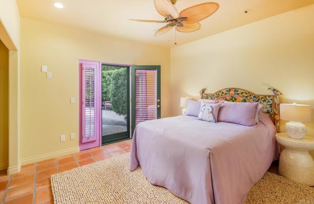 4843 La Jacaranda, Rancho Santa Fe CA: https://media.crmls.org/mediaz/66840933-4f1b-46db-9f84-640e739bc2f3.jpg