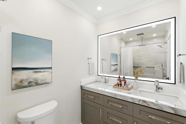 5701 Lewis Way, Concord CA: https://media.crmls.org/mediaz/6684cc60-440d-4fe1-a700-be178c36521d.jpg