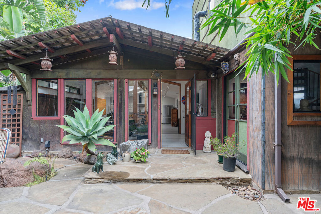 MLS #25595143 image #17