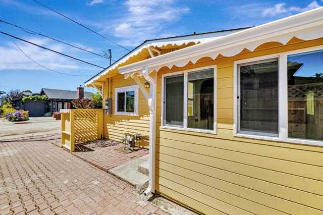 216 2nd Avenue, Santa Cruz CA: https://media.crmls.org/mediaz/6685b6d9-341c-4fa7-b5d5-6d73783ec064.jpg