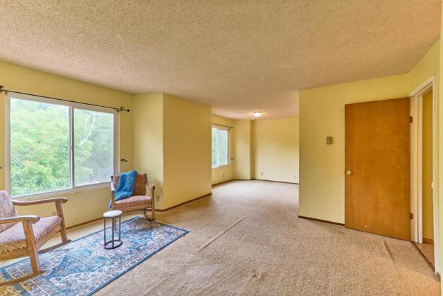520 Seely Avenue, Aromas CA: https://media.crmls.org/mediaz/6685e7b9-4c41-4b24-90e7-1ffb196f4f1f.jpg