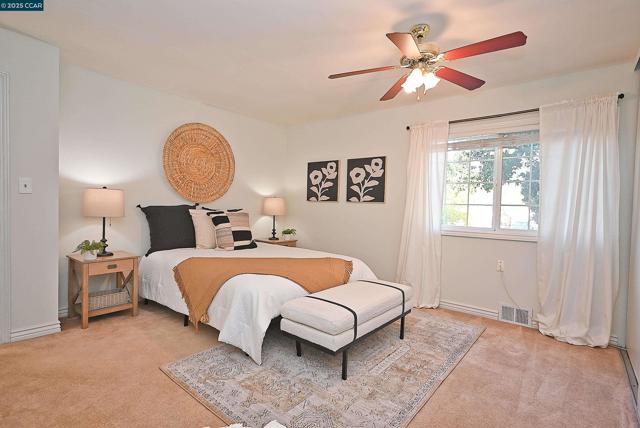 1677 6Th St, Concord CA: https://media.crmls.org/mediaz/6686b115-5881-4843-859a-55265ec62b42.jpg