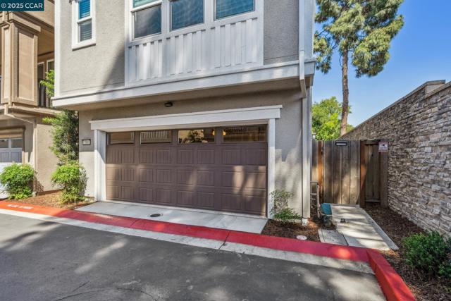 510 Ashton Way, Pleasant Hill CA: https://media.crmls.org/mediaz/6686f199-491f-40ee-95e5-0b4c4f1167d2.jpg