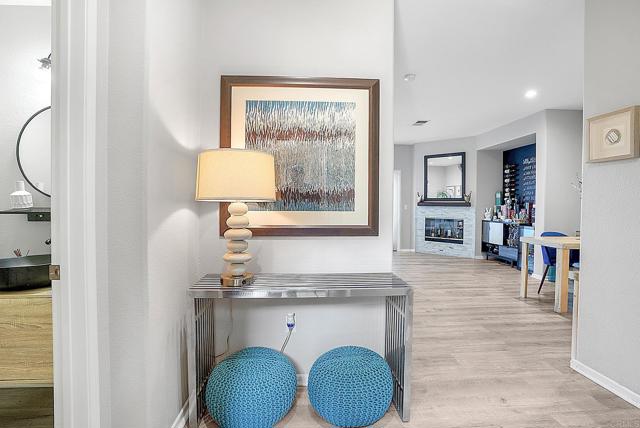 Detail Gallery Image 5 of 21 For 6363 Avenida De Las Vistas #4,  San Diego,  CA 92154 - 3 Beds | 2/1 Baths