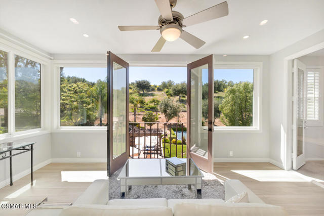 5715 Calais Court, Calabasas CA: https://media.crmls.org/mediaz/668741fb-3d79-4d34-88c2-57b20cdfa756.jpg