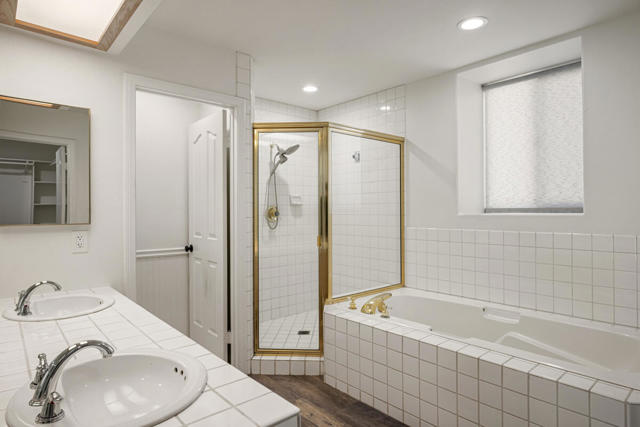 41950 Maryn Court, Palm Desert CA: https://media.crmls.org/mediaz/66878c75-8114-4f85-92a4-4398cf13faf1.jpg
