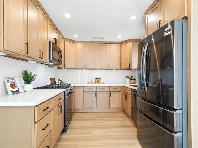 1419 Mount Shasta Avenue, Milpitas CA: https://media.crmls.org/mediaz/6688595e-0af6-4800-8432-342a2e22c3ea.jpg