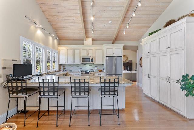455 Calle Del Sol, Aptos CA: https://media.crmls.org/mediaz/668c08c5-b394-4e85-ab6e-35a2ddc08335.jpg