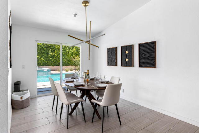 2355 W Nicola Road, Palm Springs CA: https://media.crmls.org/mediaz/668c3a48-f4d0-4c8c-99c1-eb97e04a5c6d.jpg