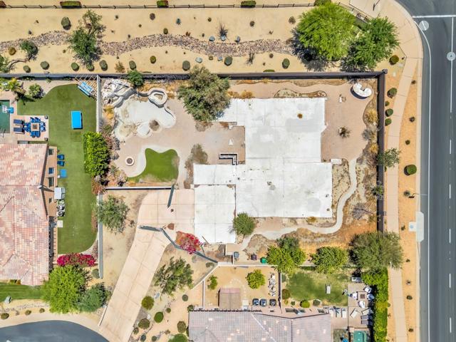 81025 Tranquility Drive, Indio CA: https://media.crmls.org/mediaz/668e5c7e-12bf-48db-9439-1aefbb188a1f.jpg