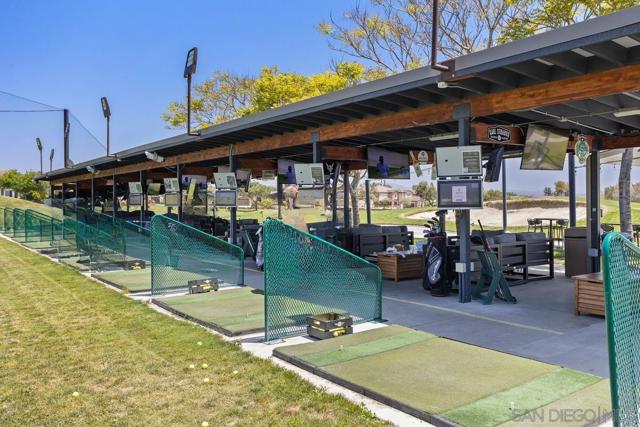 5029 Medalist Ct, Oceanside CA: https://media.crmls.org/mediaz/668f927d-a076-4fde-9700-06986f51ad70.jpg
