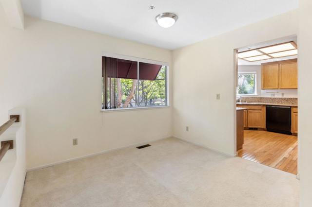 210 Commons Lane, Foster City CA: https://media.crmls.org/mediaz/66903731-a2d7-4b93-ac06-ca8ca6fe7ffb.jpg