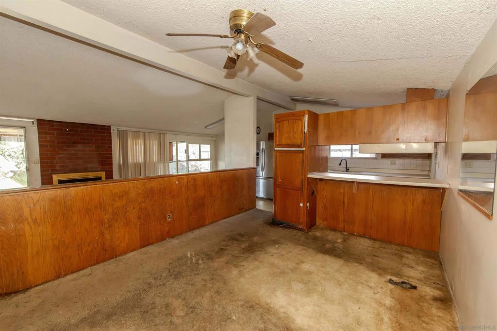 2564 Marathon Dr - photo 10