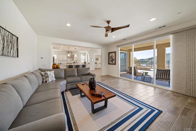 Detail Gallery Image 19 of 69 For 35764 Bay Morgan Lane, Fallbrook,  CA 92028 - 4 Beds | 3/1 Baths