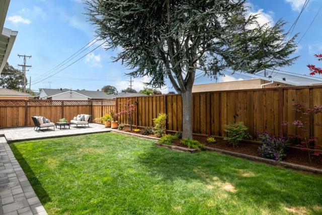 561 Fiesta Drive, San Mateo CA: https://media.crmls.org/mediaz/6694f561-3aa4-4099-80b2-04bbc3750d26.jpg