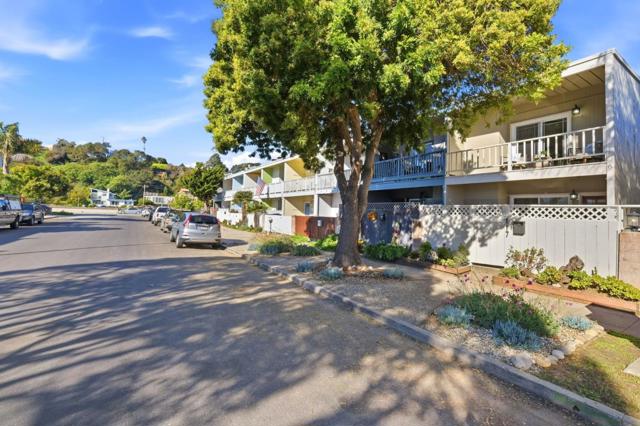 117 Marina Avenue, Aptos CA: https://media.crmls.org/mediaz/669566d2-dca7-4683-9ffa-595b05a664ca.jpg