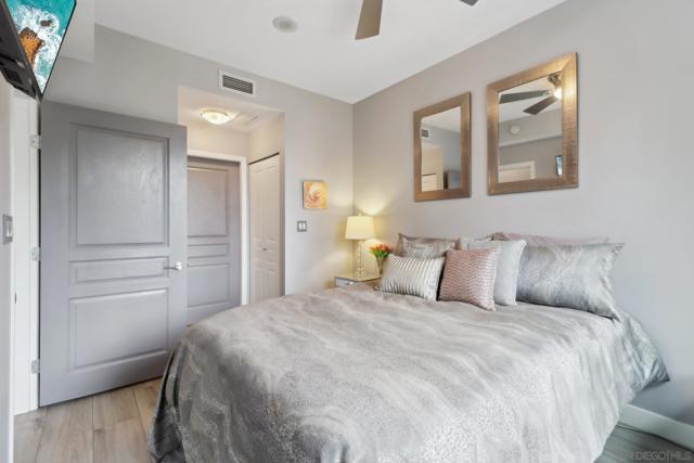 1580 Union St, San Diego CA: https://media.crmls.org/mediaz/6695736f-6aba-42e4-911d-d5f1a7b7fa85.jpg