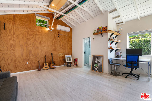 3756 Wade Street, Los Angeles CA: https://media.crmls.org/mediaz/66961169-d01f-4a21-96c2-71472abe400c.jpg