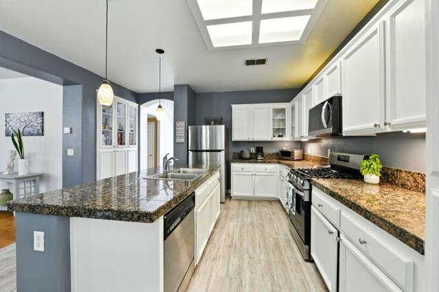 4111 Windsong Street, Sacramento CA: https://media.crmls.org/mediaz/669676e2-6e82-424e-93dd-b9dd066dfc14.jpg