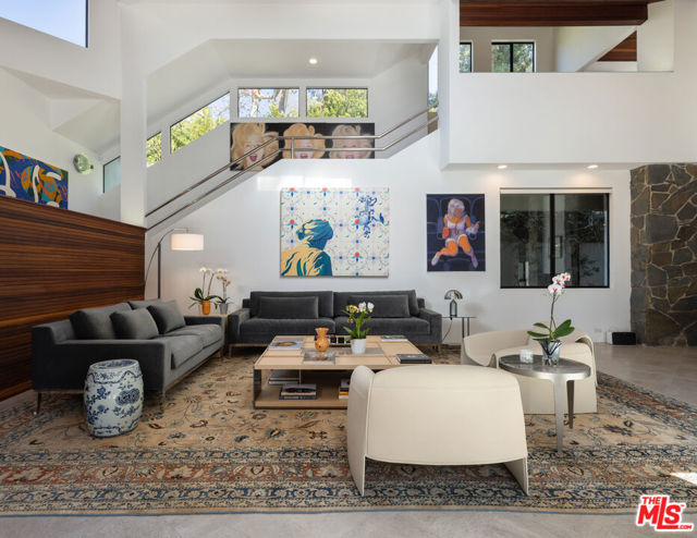 720 Brooktree Road, Los Angeles CA: https://media.crmls.org/mediaz/6697aeed-da4a-498b-b0db-593fce6e488d.jpg