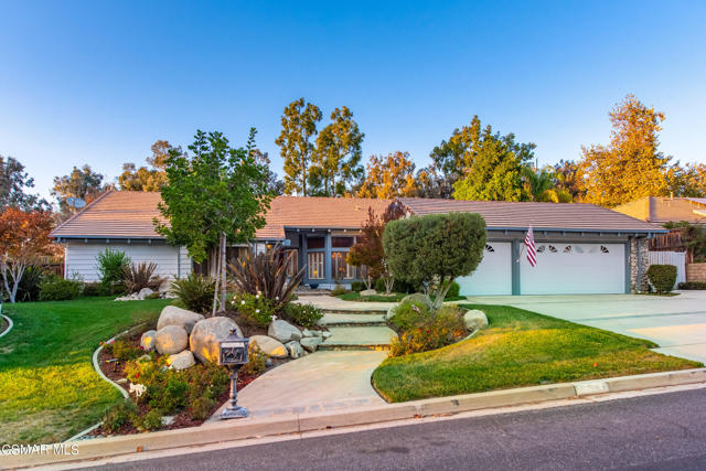 325 Stonebrook St Simi Valley-2