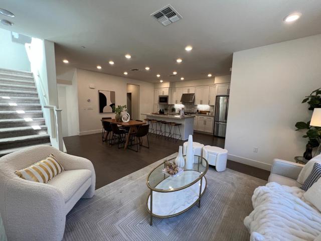 3839 Development Terrace, Fremont CA: https://media.crmls.org/mediaz/66995cab-6e7c-4fbc-8e6d-04e9218a9ee6.jpg