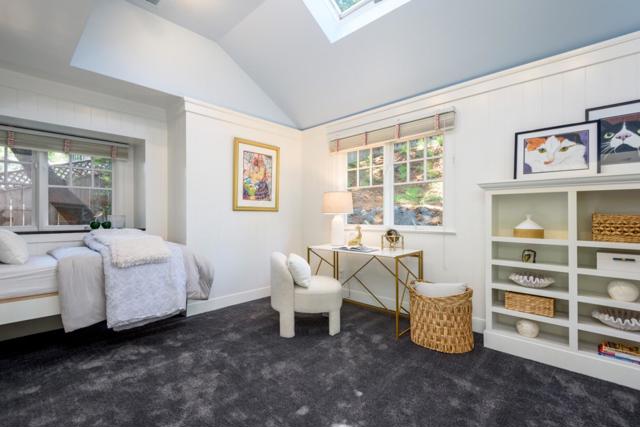 602 Vista Drive, Redwood City CA: https://media.crmls.org/mediaz/669a3c33-0d1b-44d0-a364-c6aca320b981.jpg