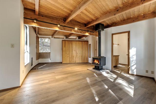 55283 Pine Crest, Idyllwild CA: https://media.crmls.org/mediaz/669bc5ea-0b2f-4cdb-a3ca-404ef107f1a1.jpg