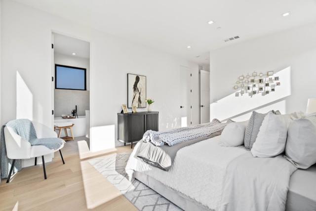 700 Farley Street, Mountain View CA: https://media.crmls.org/mediaz/669c1cfb-bd65-402a-936f-f0a84e47ff6a.jpg