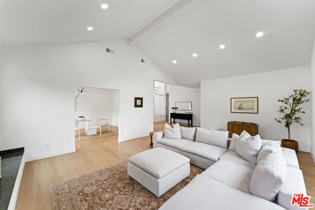 MLS #26841453 image #5