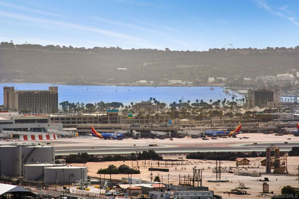 MLS #250032243SD image #17