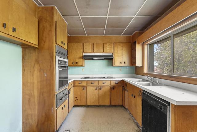 Detail Gallery Image 27 of 57 For 10850 2nd St, Santee,  CA 92071 - 3 Beds | 2 Baths