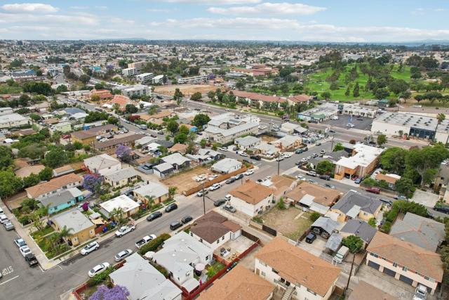 3821 Shiloh Rd, San Diego CA: https://media.crmls.org/mediaz/669f1597-8f89-466f-8f70-7ba22800d691.jpg