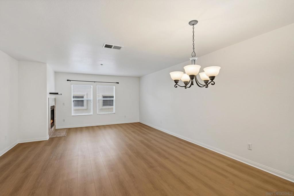 3538 Shoreline Bluff Lane - photo 8