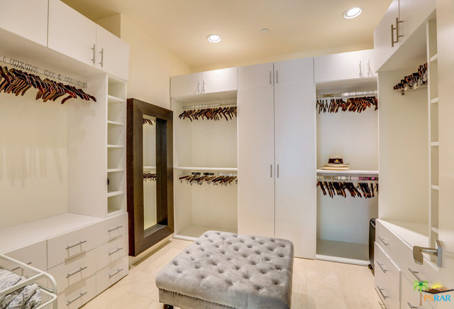3150 Cody Court, Palm Springs, CA 92264