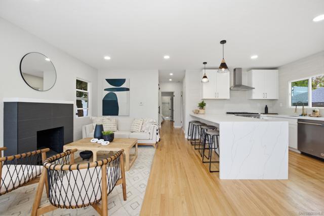 3542 Poe Street, San Diego CA: https://media.crmls.org/mediaz/669faee2-cf36-49e4-8d75-755f826ea979.jpg