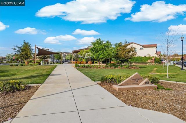 205 Goose Creek Ave, Brentwood CA: https://media.crmls.org/mediaz/669fd3ba-8dc8-4ecf-b50d-345a09b08477.jpg
