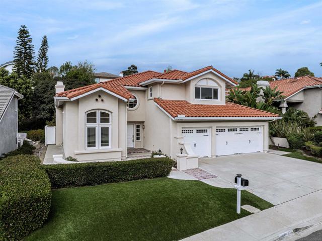 4436 Heritage Glen, San Diego CA: https://media.crmls.org/mediaz/66a093fe-a20b-443d-820c-ba0385fe1b59.jpg