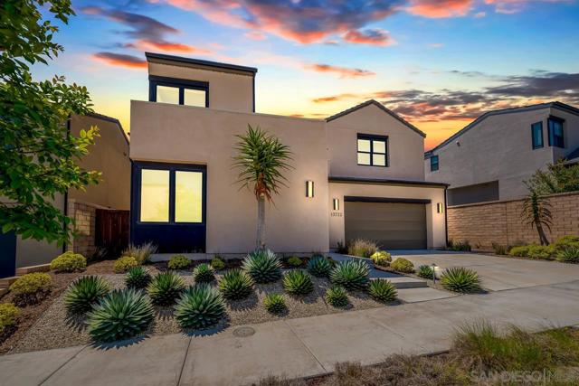 13722 Canyon Loop Trl, San Diego CA: https://media.crmls.org/mediaz/66a0cd62-608f-4e72-8b08-147df9c496c2.jpg