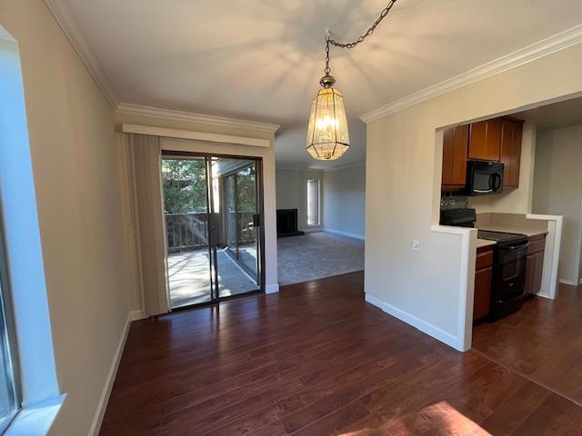 3362 La Mesa Drive, San Carlos CA: https://media.crmls.org/mediaz/66a0e43c-5a42-458c-9479-a6122935eb35.jpg