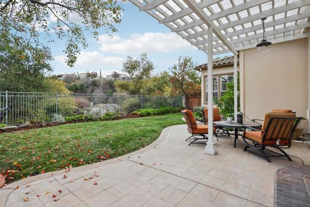 5090 Birkdale Way, San Jose CA: https://media.crmls.org/mediaz/66a2460c-cccc-4746-abc8-82ec2edd9e13.jpg