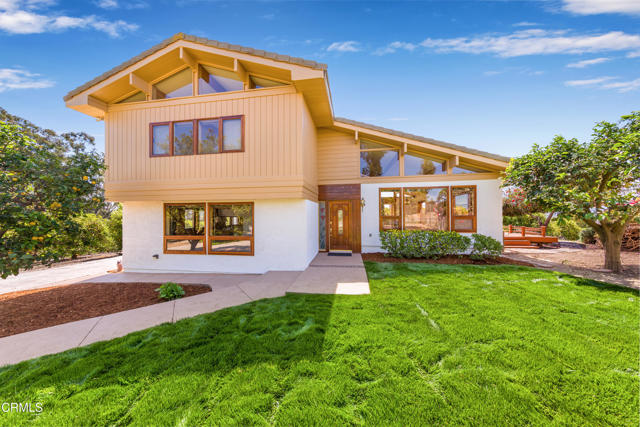 6860 Worth Way, Camarillo CA: https://media.crmls.org/mediaz/66a40f3c-8d2d-4140-9645-f80f2160273a.jpg