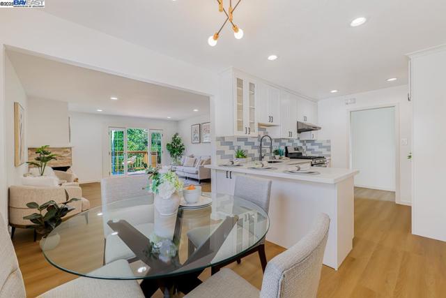 Image 14 of 58 For 1848 Trym St