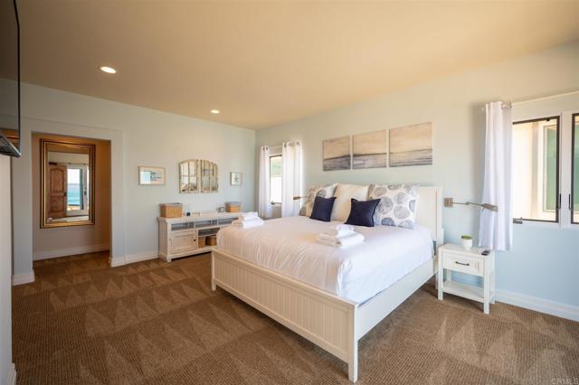 Detail Gallery Image 21 of 36 For 5556 Calumet Ave, La Jolla,  CA 92037 - 3 Beds | 3/1 Baths