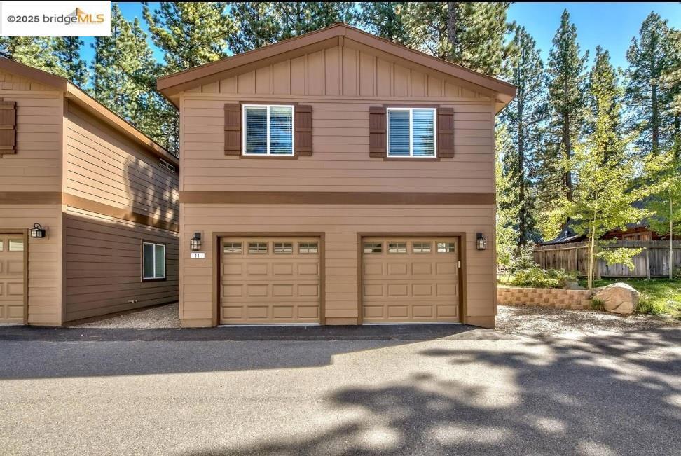 1029 Shepherds Dr #11