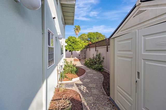 550 E Arbor Avenue, Sunnyvale CA: https://media.crmls.org/mediaz/66a4c956-c182-4338-b8d5-2c61e9820292.jpg