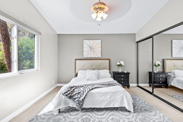 Detail Gallery Image 12 of 44 For 5940 Mission Center Rd #C,  San Diego,  CA 92123 - 2 Beds | 2/1 Baths