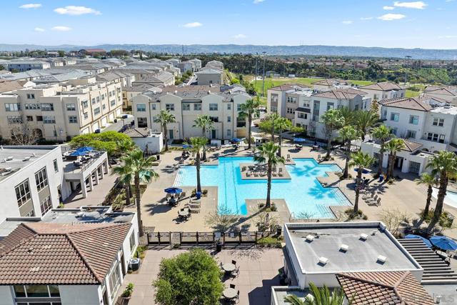 5230 Calle Rockfish, San Diego CA: https://media.crmls.org/mediaz/66a56ce6-931b-40ee-a297-5bbf8915d349.jpg